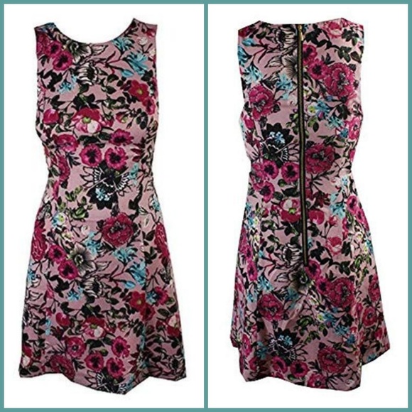 🌸 kensie Wild Garden Side Cut Out Dress (Medium) - Picture 4 of 4